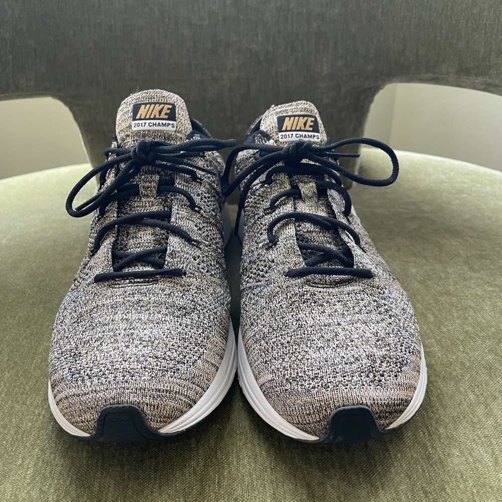 Nike Flyknit Trainer 2017 NBA Champions Gold White Black Men’s 9.5